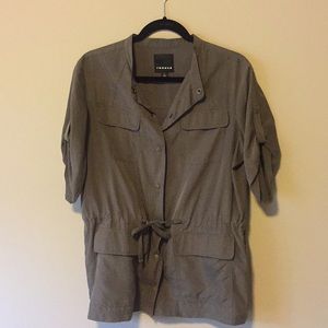 Trouve button down top
